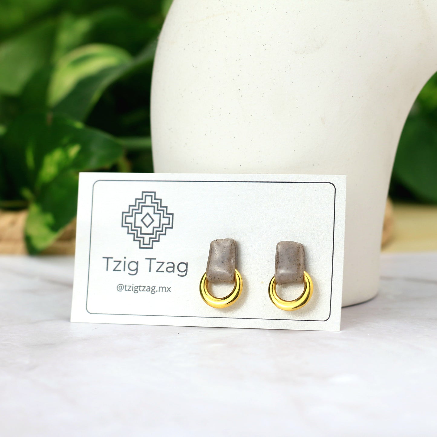 Aretes Soter Dorados