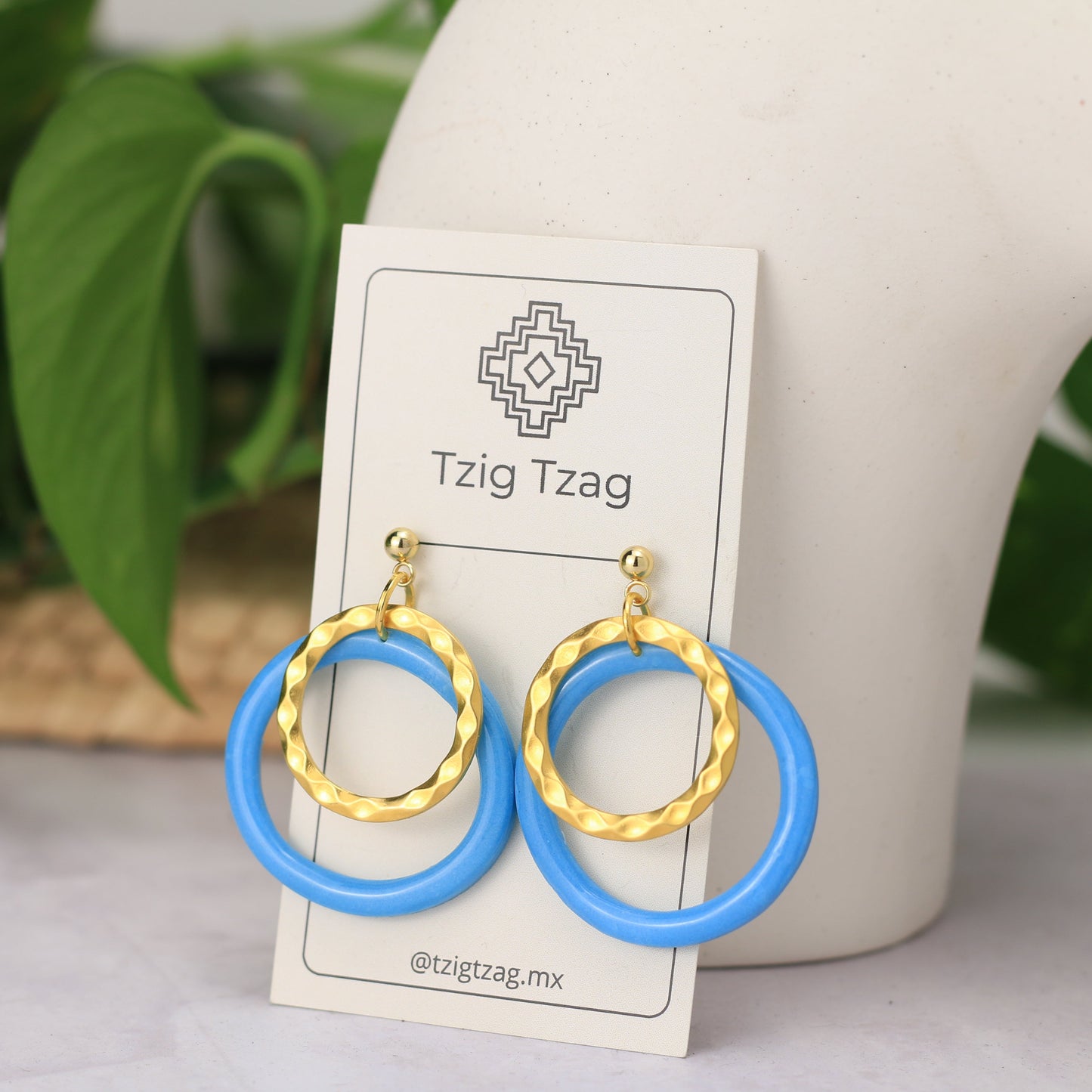 Aretes Eclipse