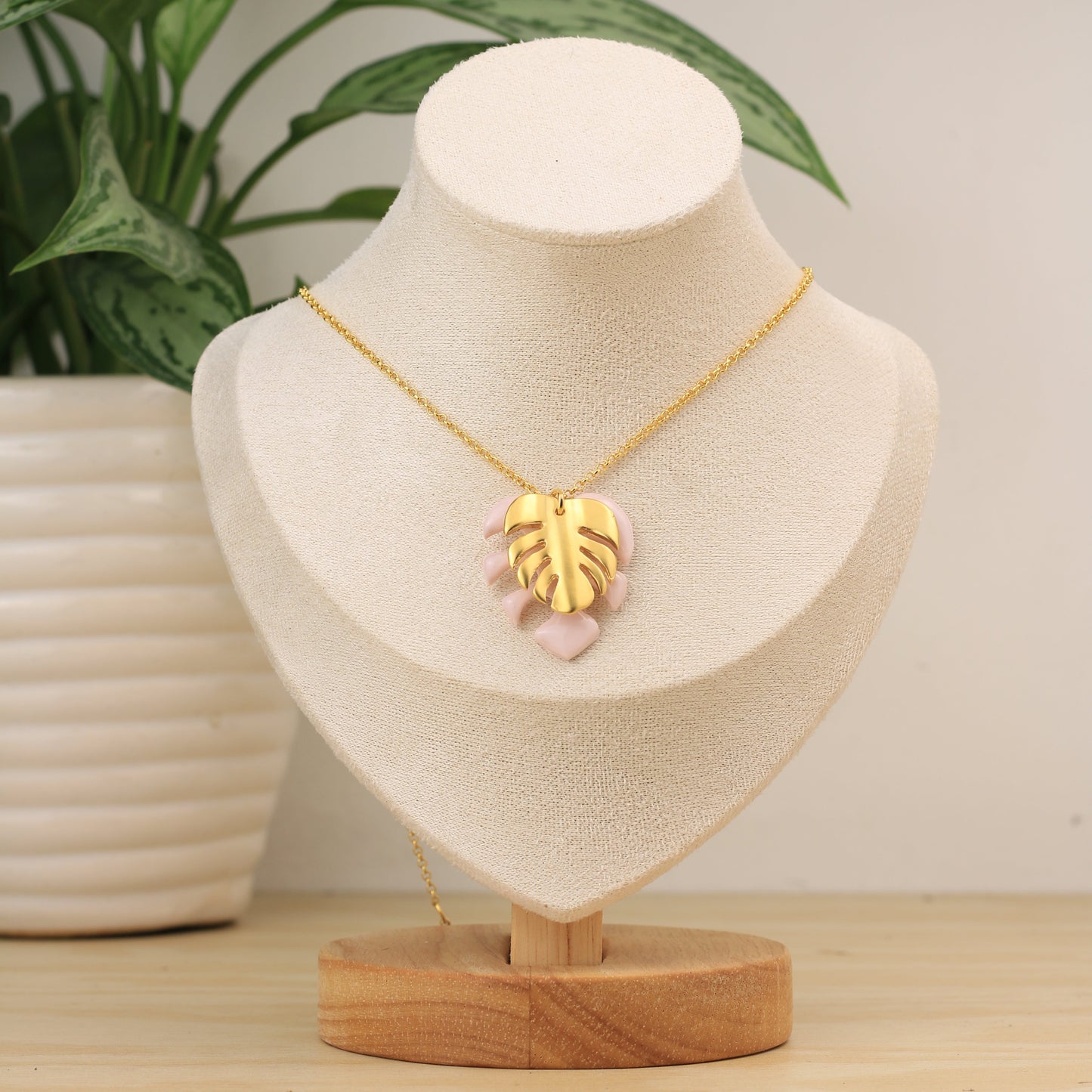 Collar Artemisa
