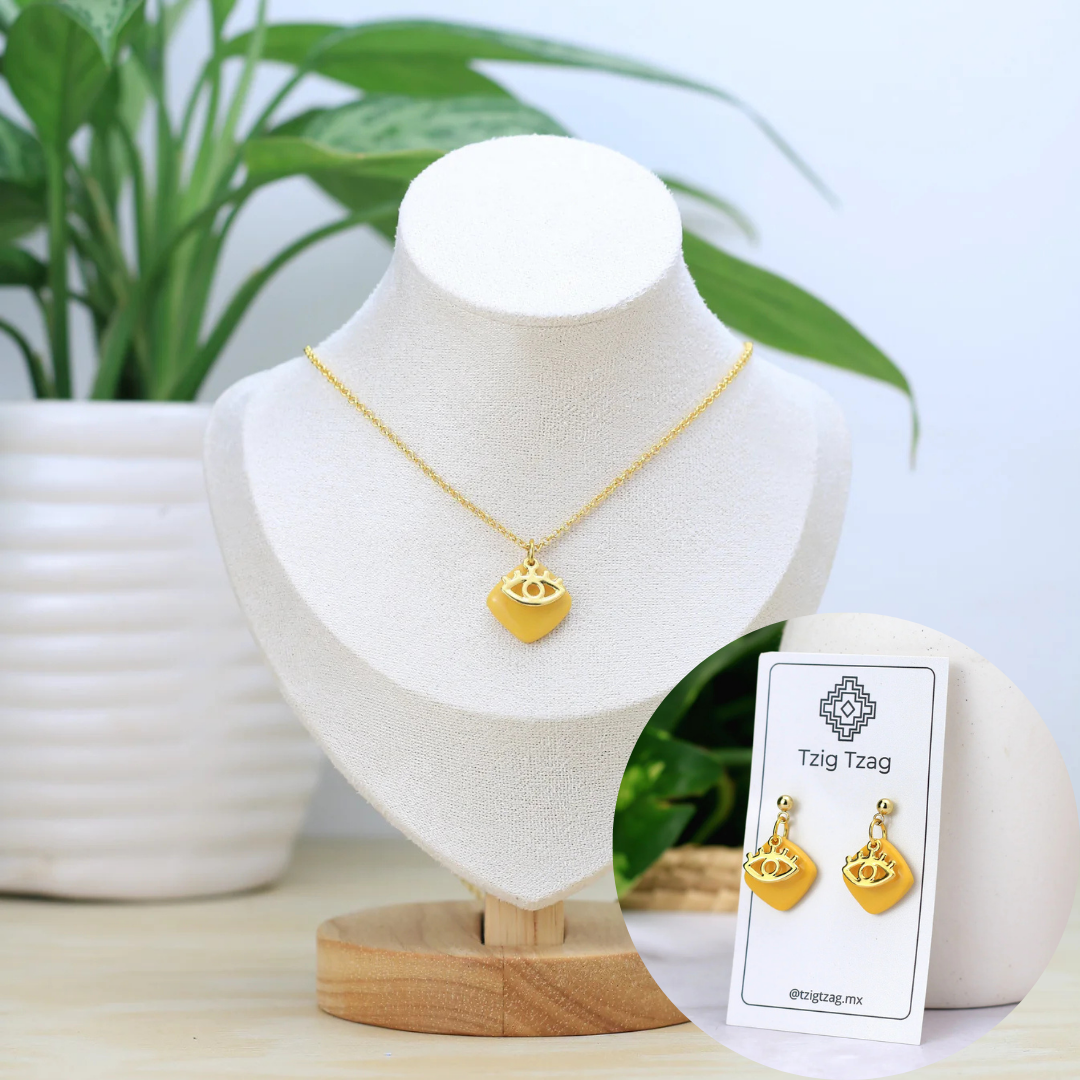 Collar Isis