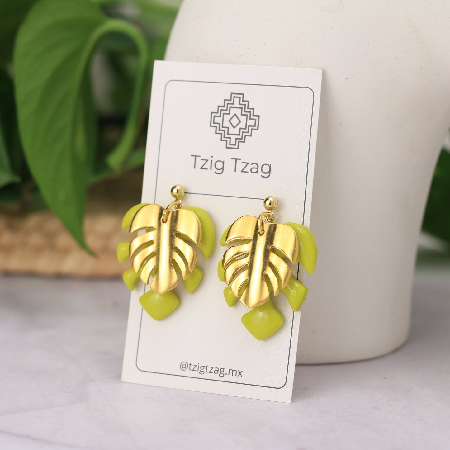 Aretes Artemisa - Tzig Tzag Joyería -Color Verde