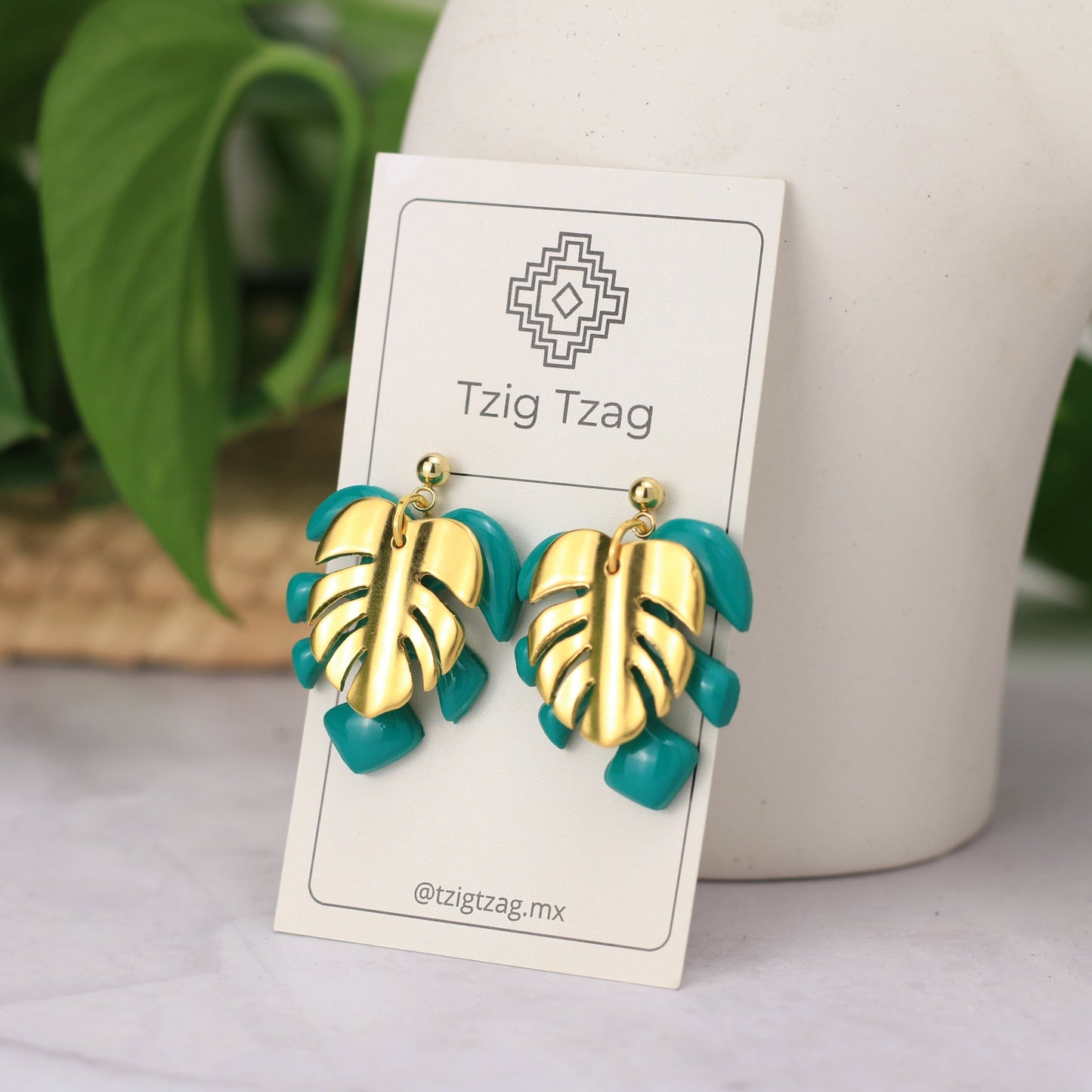 Aretes Artemisa - Tzig Tzag Joyería -Color Bosque