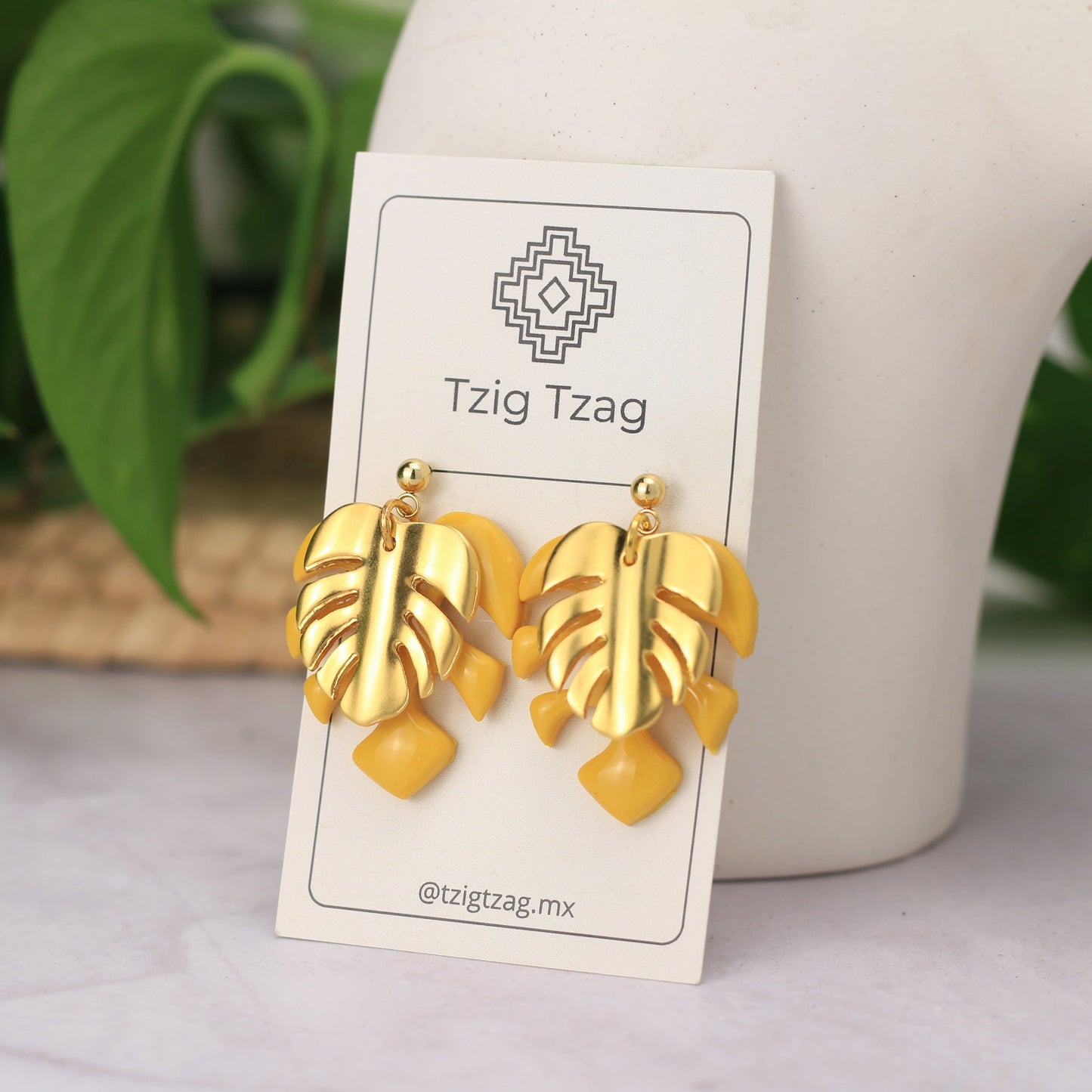 Aretes Artemisa - Tzig Tzag Joyería -Color Mostaza