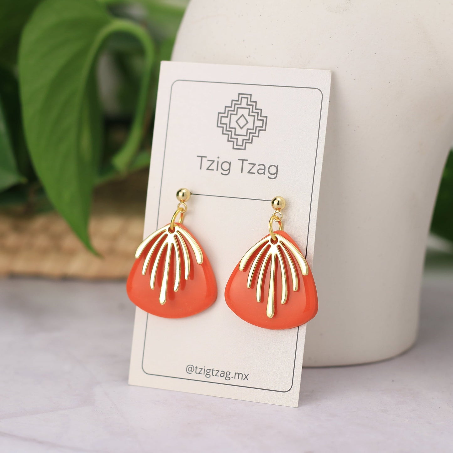 Aretes Chaac - Tzig Tzag Joyería - color Naranja