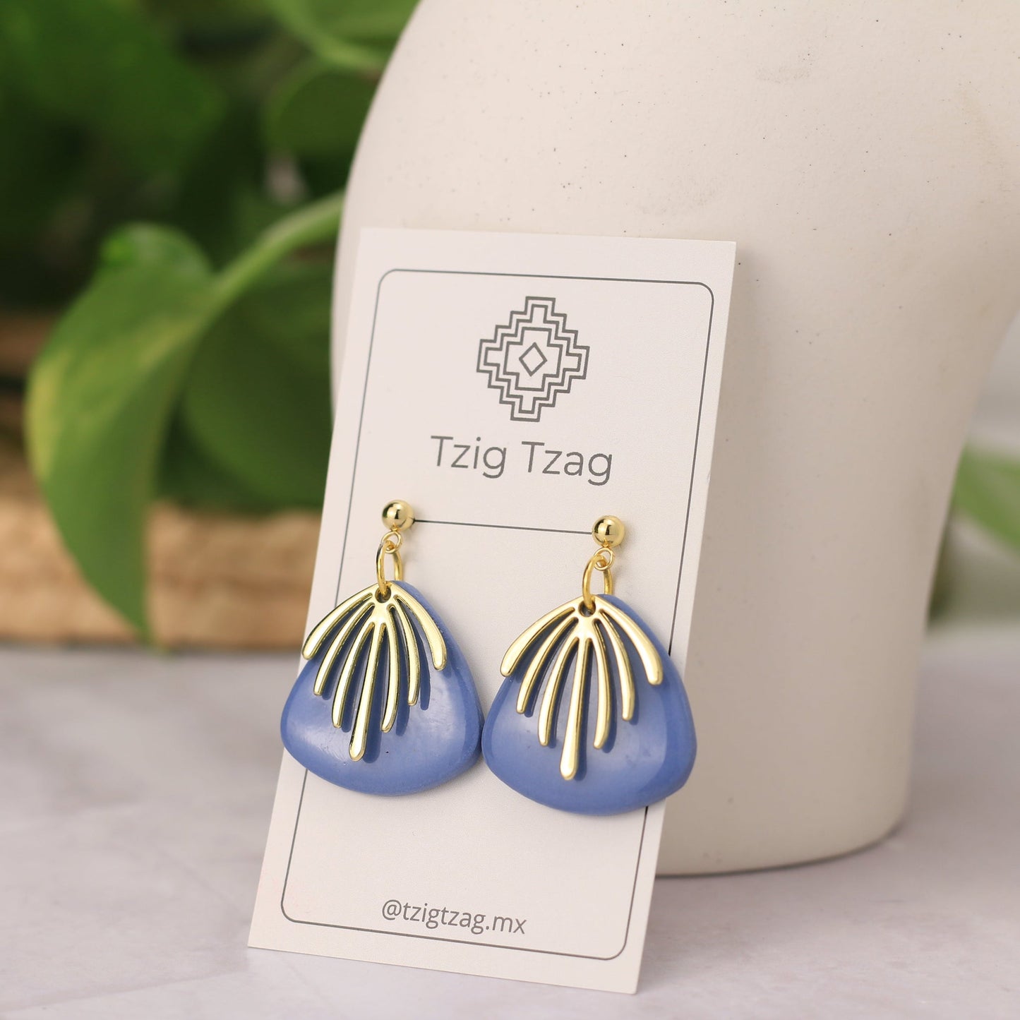 Aretes Chaac - Tzig Tzag Joyería - color Gris Azulado