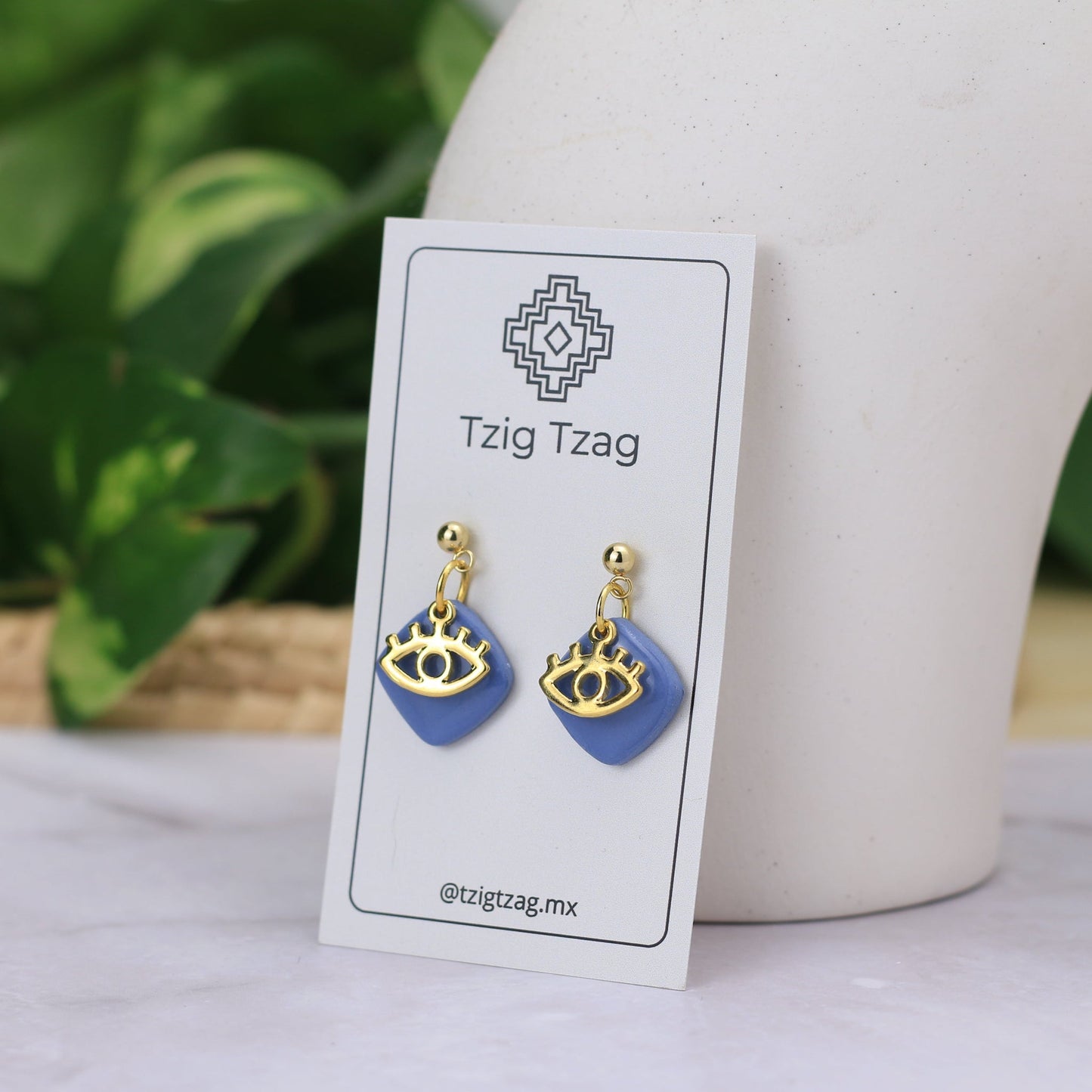 Aretes Isis - Tzig Tzag Joyería -Color Gris Azulado