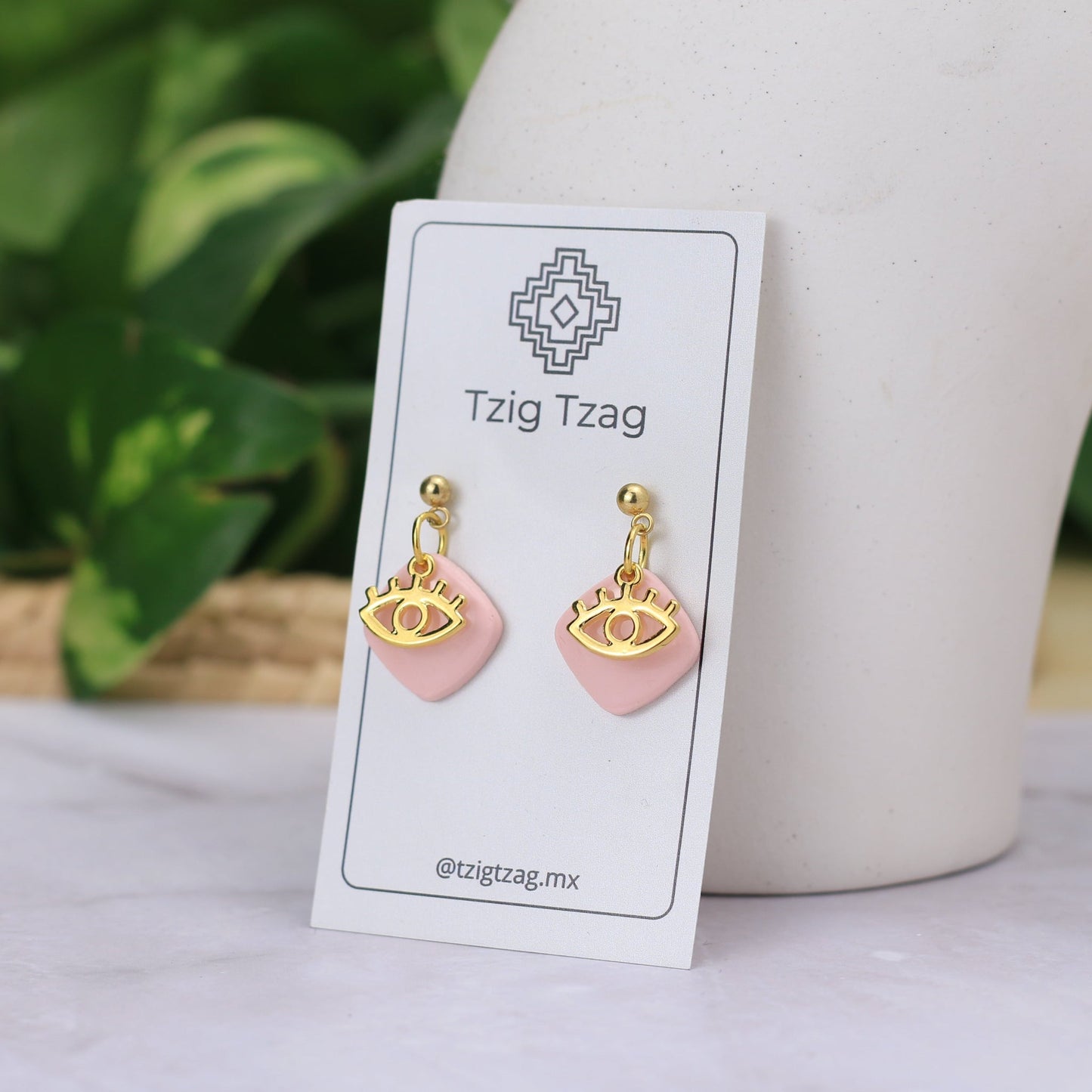 Aretes Isis - Tzig Tzag Joyería -Color Rosa Claro