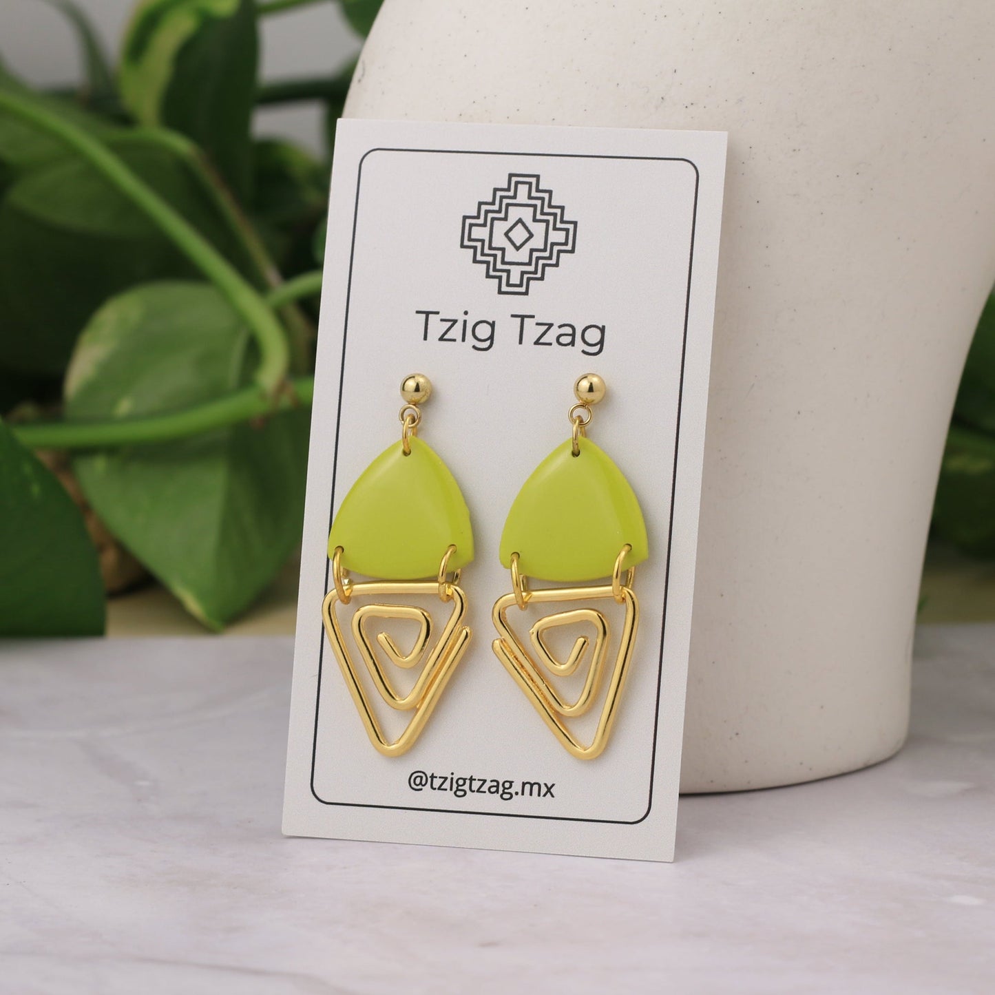 Aretes Jano Dorados - Tzig Tzag Joyería -Color Verde