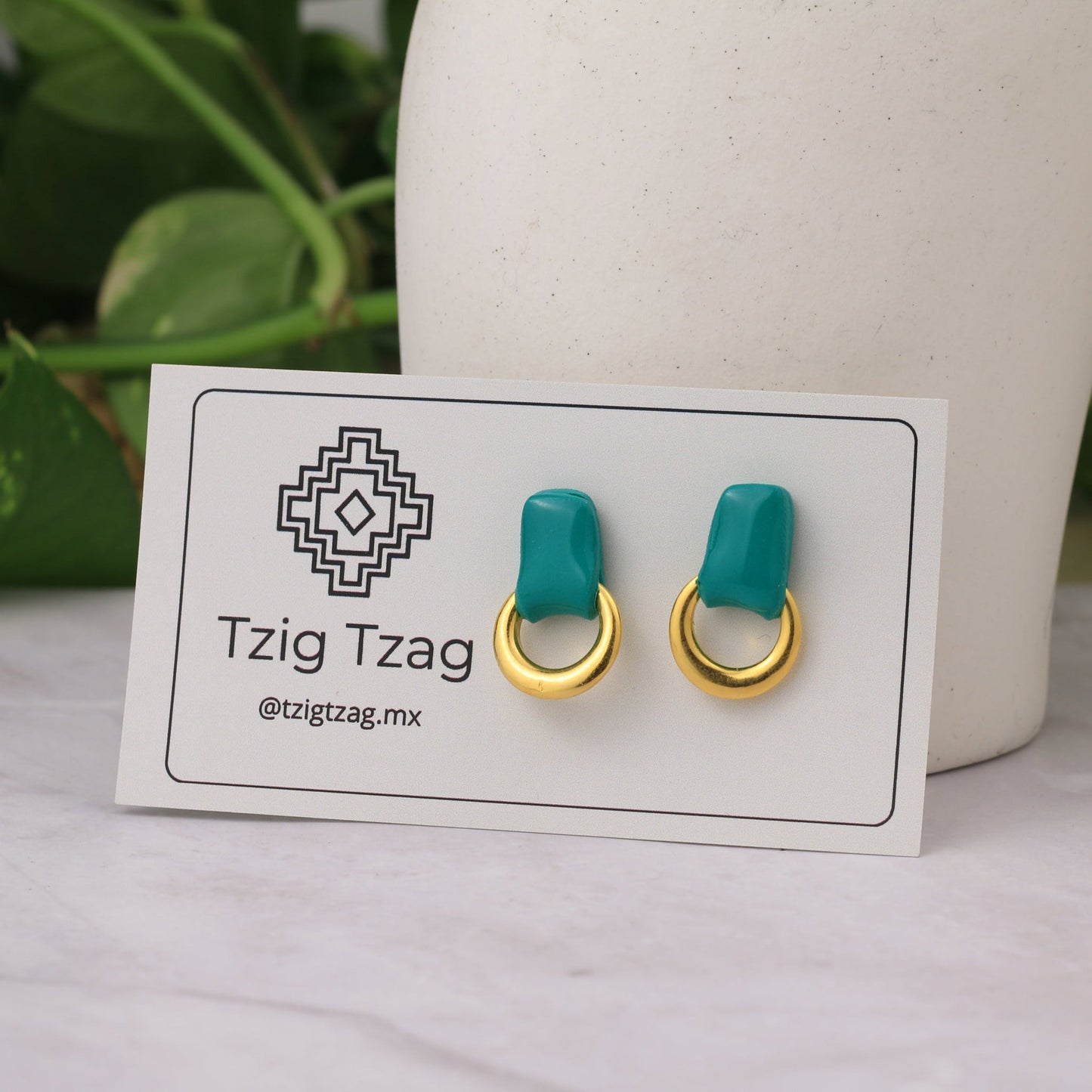 Aretes Soter Dorados - Tzig Tzag Joyería -Color Bosque