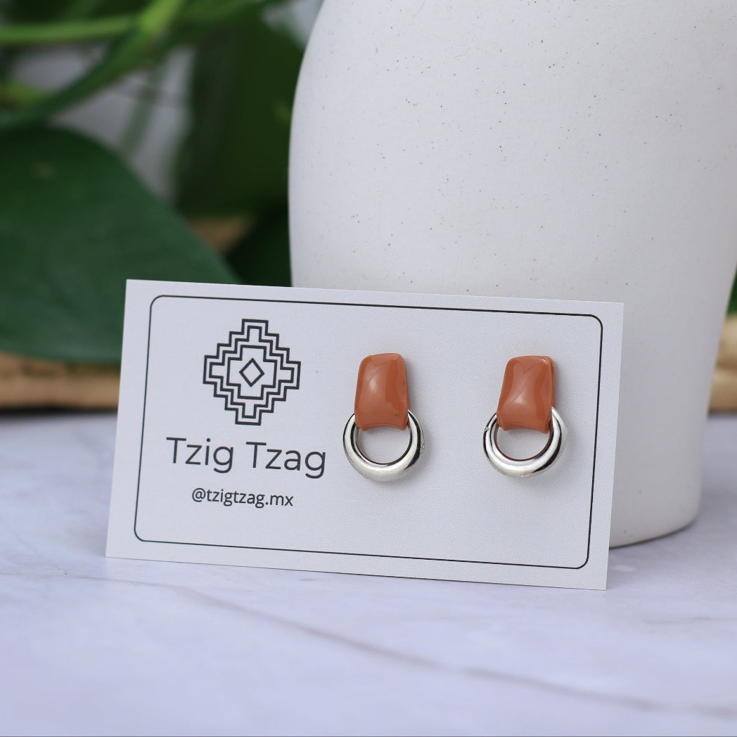 Aretes Soter Plateados - Tzig Tzag Joyería -Color Terracota