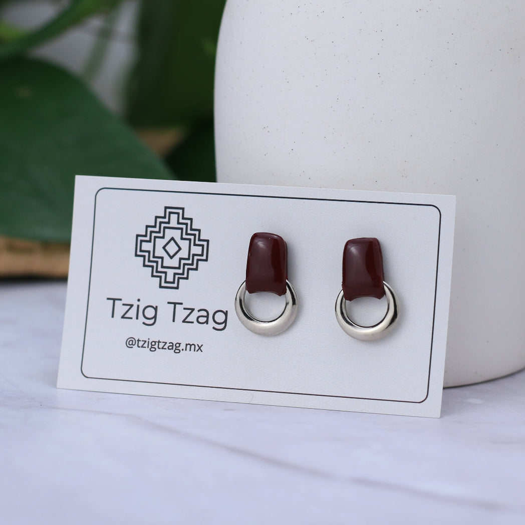 Aretes Soter Plateados - Tzig Tzag Joyería -Color Vino