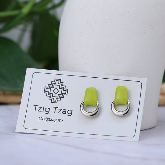 Aretes Soter Plateados - Tzig Tzag Joyería -Color Verde