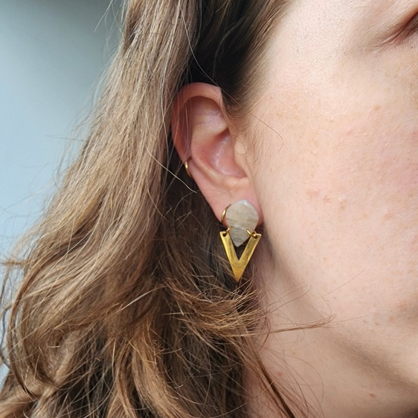 Aretes Tique Dorados - Tzig Tzag Joyería - Dorado
