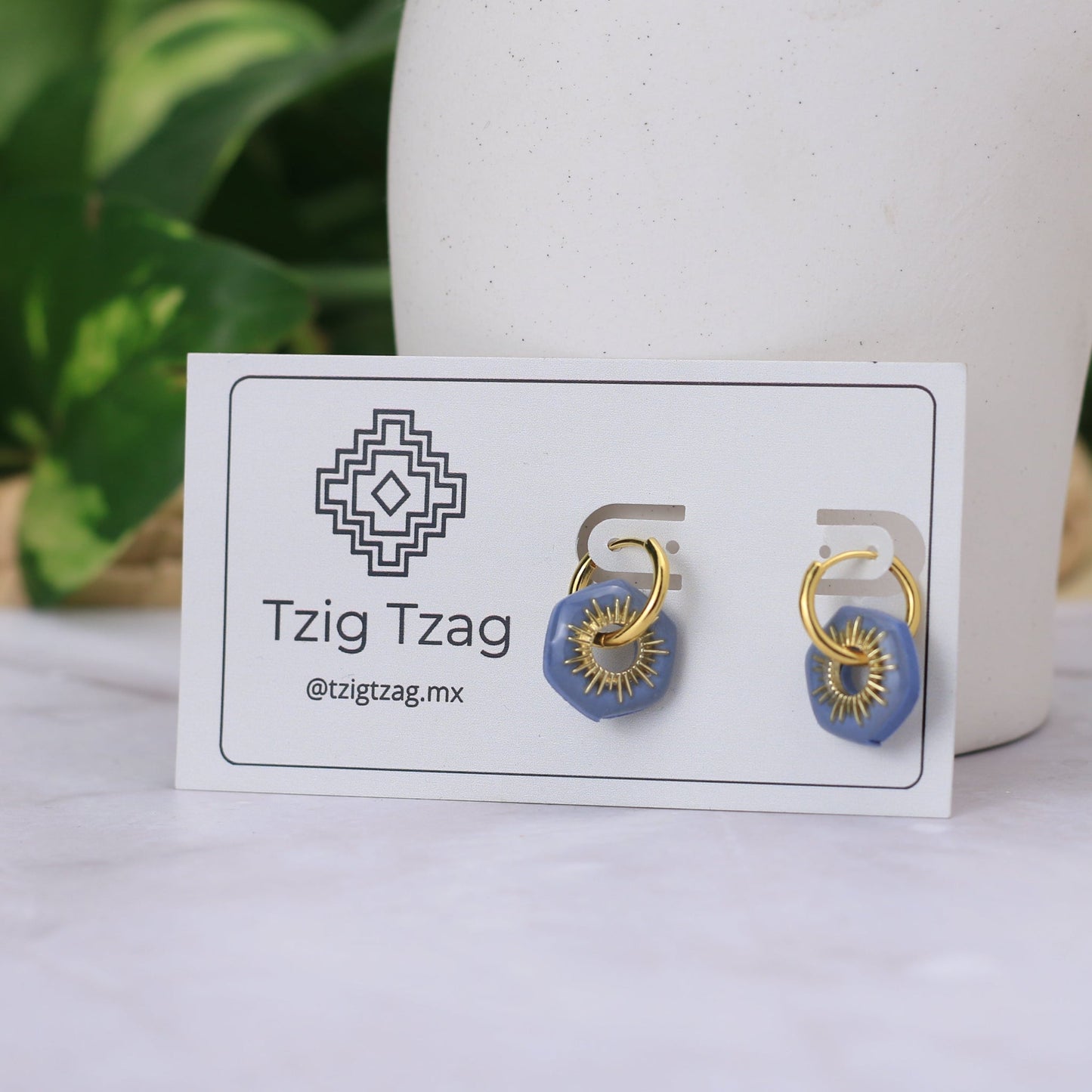 Arracada Apolo - Tzig Tzag Joyería -Color Gris Azulado