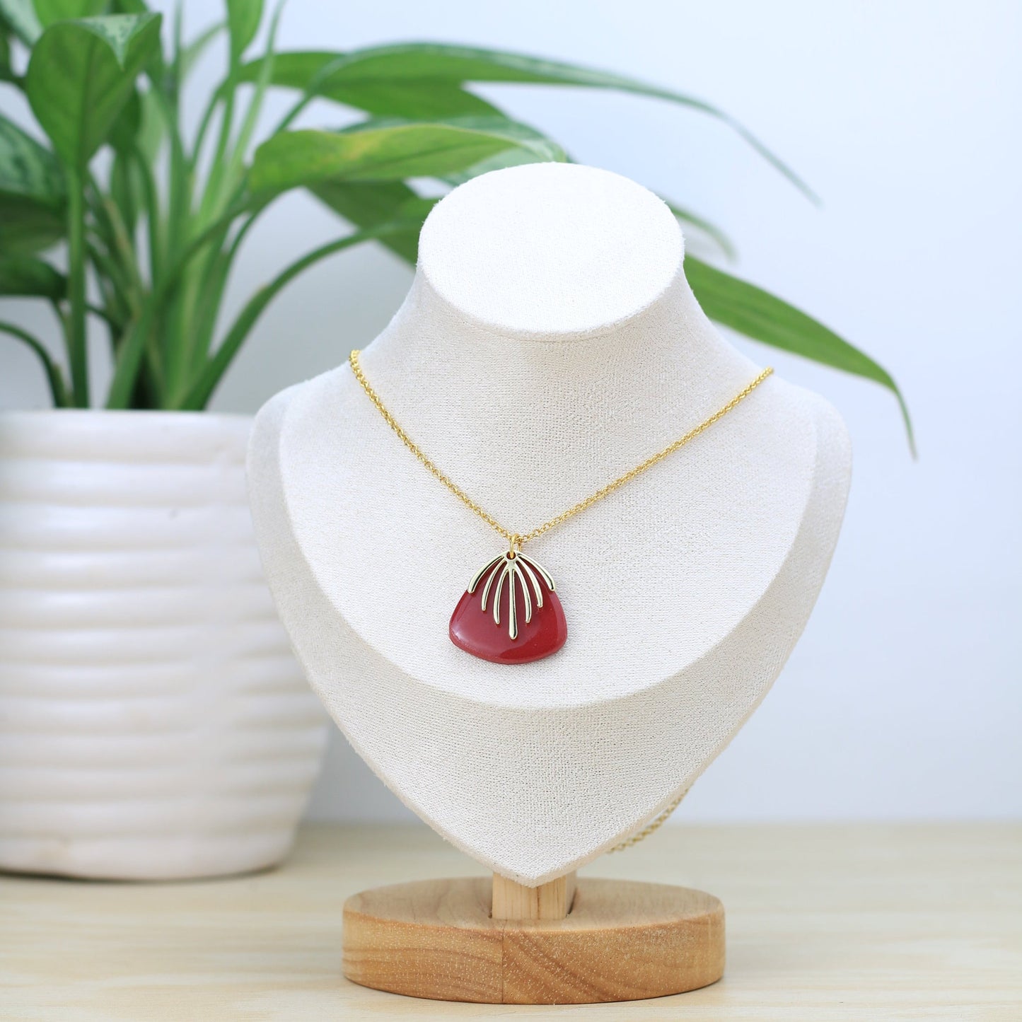 Collar Chaac - Tzig Tzag Joyería -Color Rojo Rosado